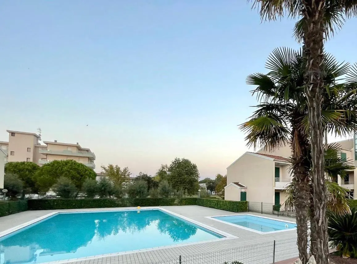 Apartament Caorle De Lux Swimming Pool, Parking, Garden 2